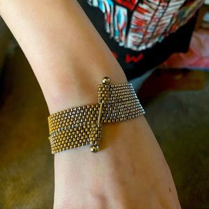 Crossover bracelet/choker